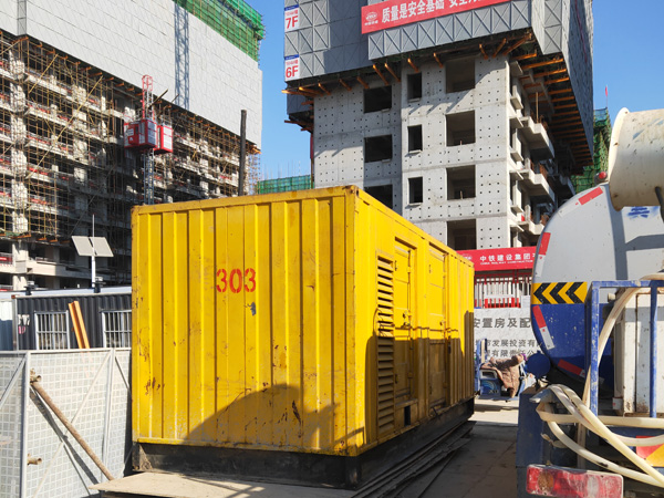 于洪发电机租赁